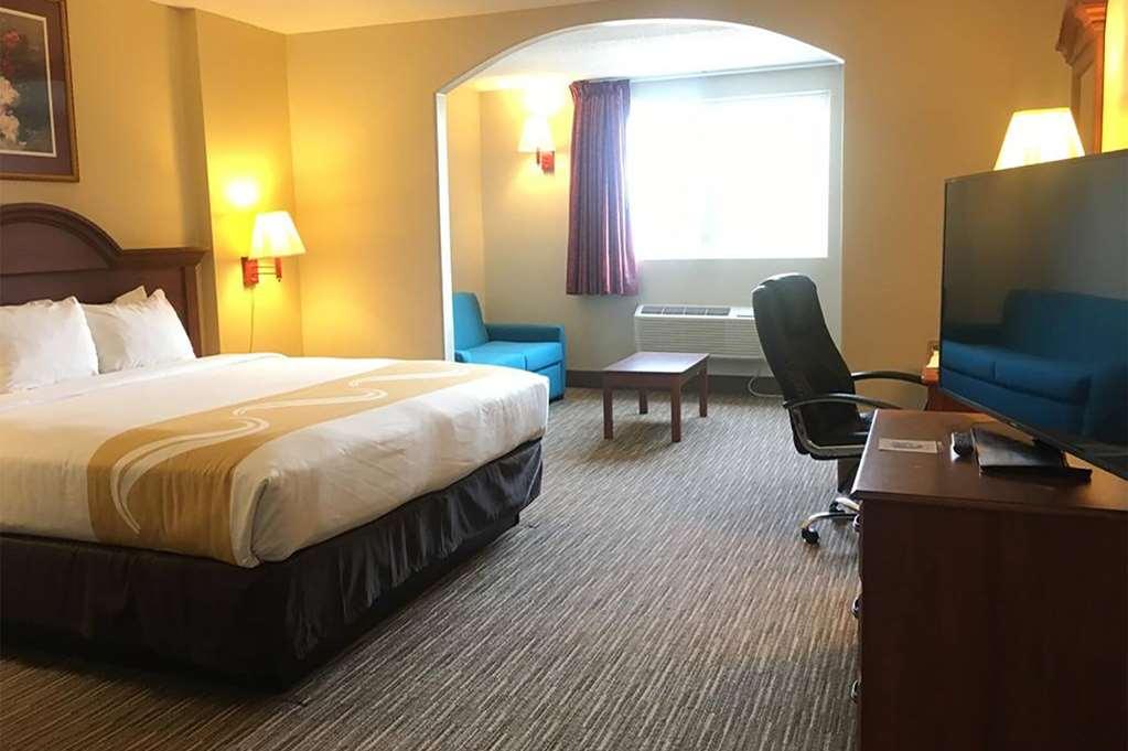 Days Inn & Suites By Wyndham Rehoboth Beach / Dewey Dewey Beach Quarto foto